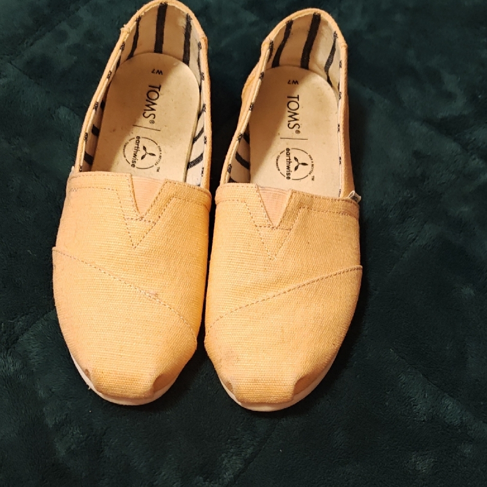 TOMS Vibrant Coral Canvas Loafers